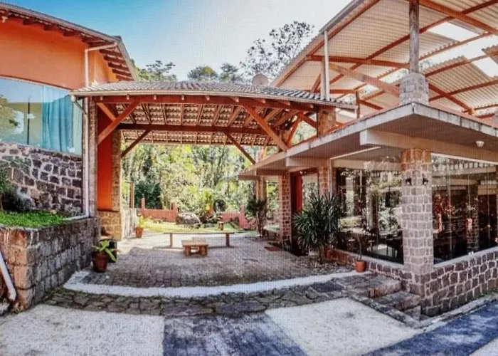 Solar corcovado